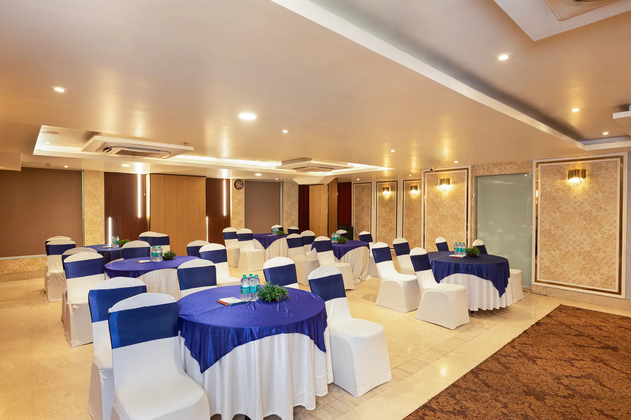 banquet and conference hall 20