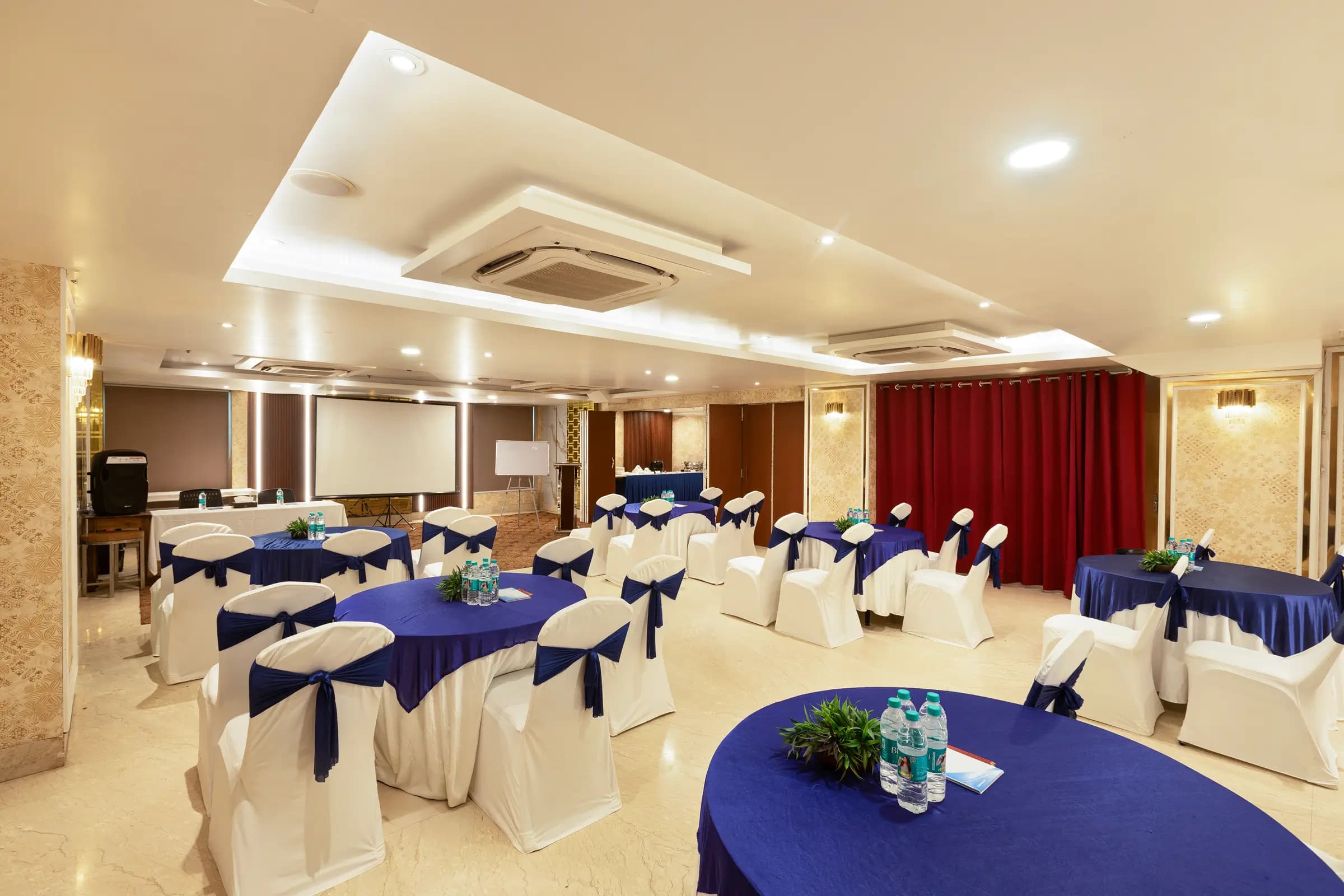 banquet and conference hall 21