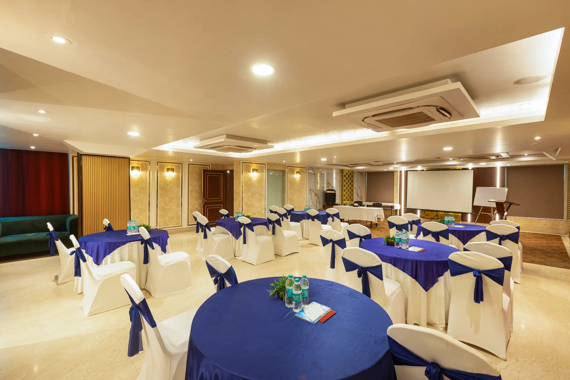 banquet and conference hall 22