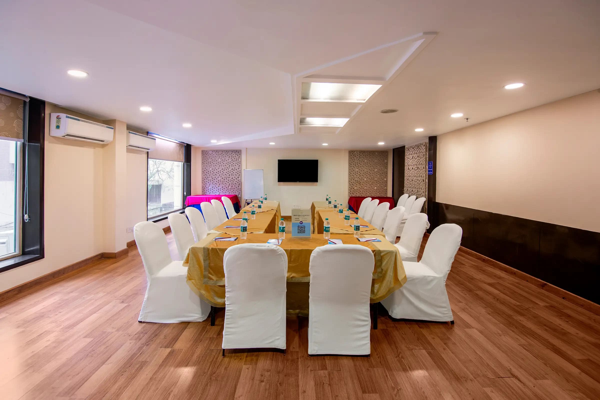 banquet and conference hall 8