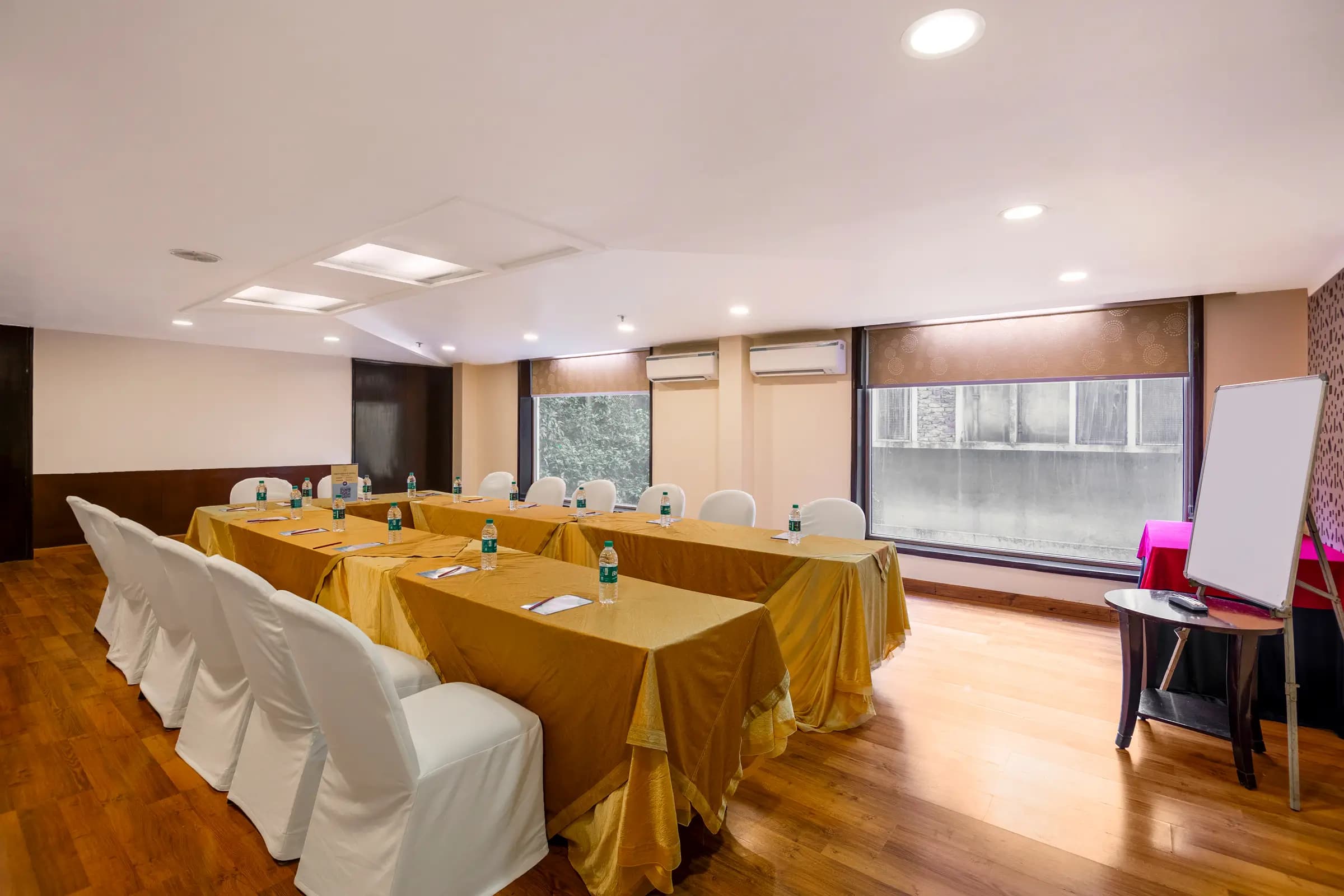 banquet and conference hall 10