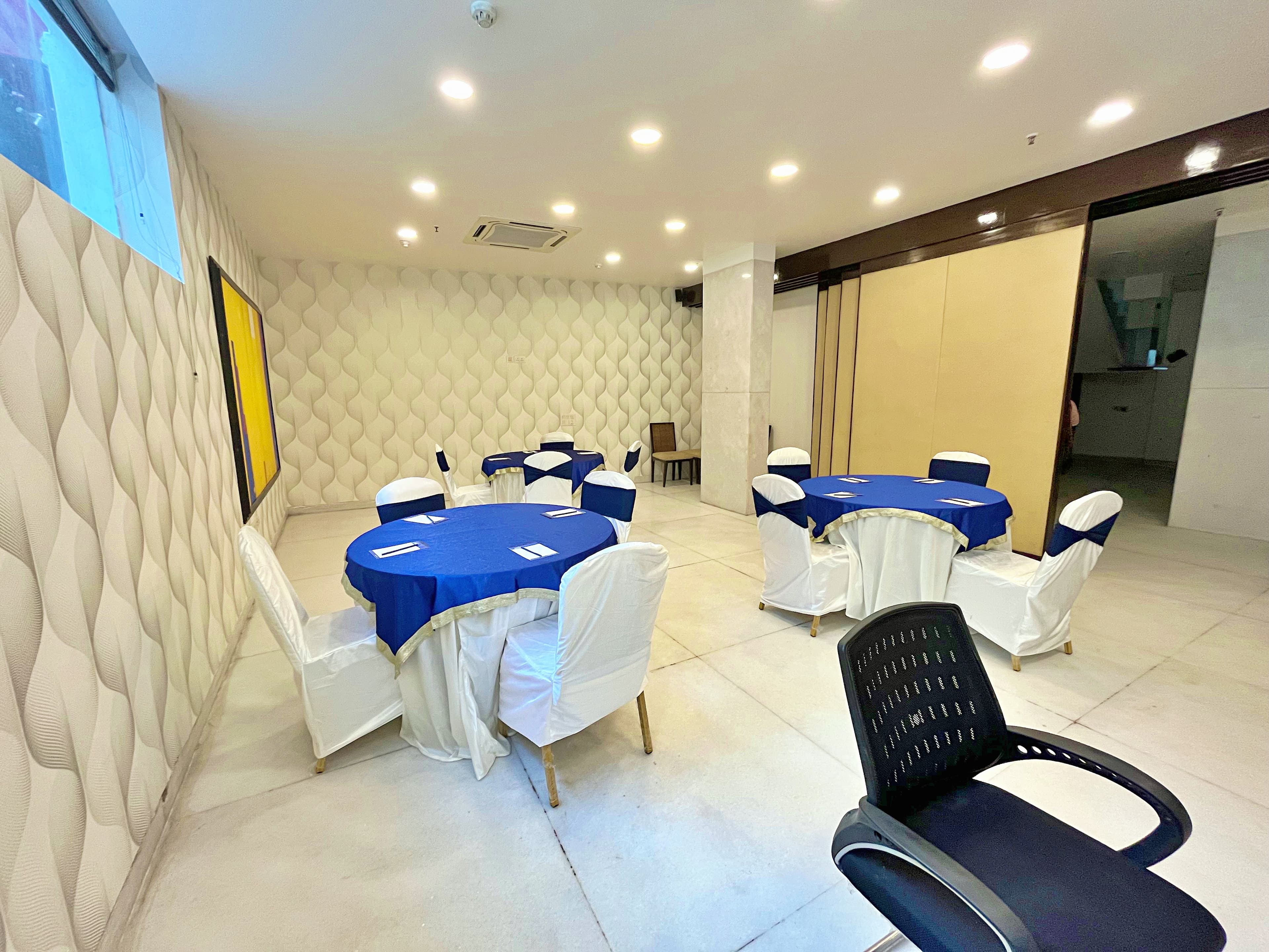 Amber Inn by Orion Hotels - Image 4