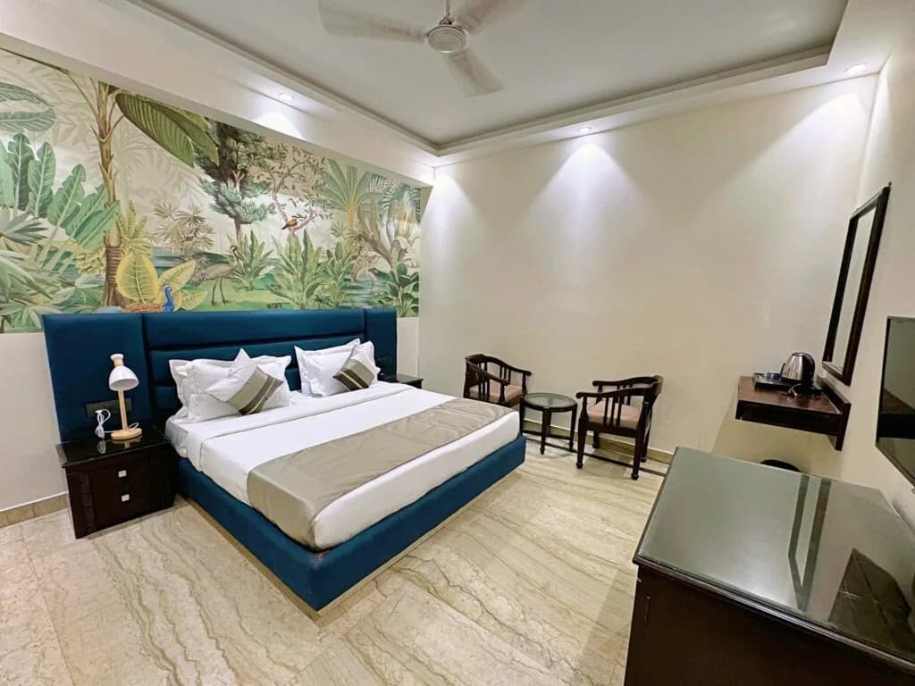 Couple Friendly Hotel in South Delhi : The Orion Express