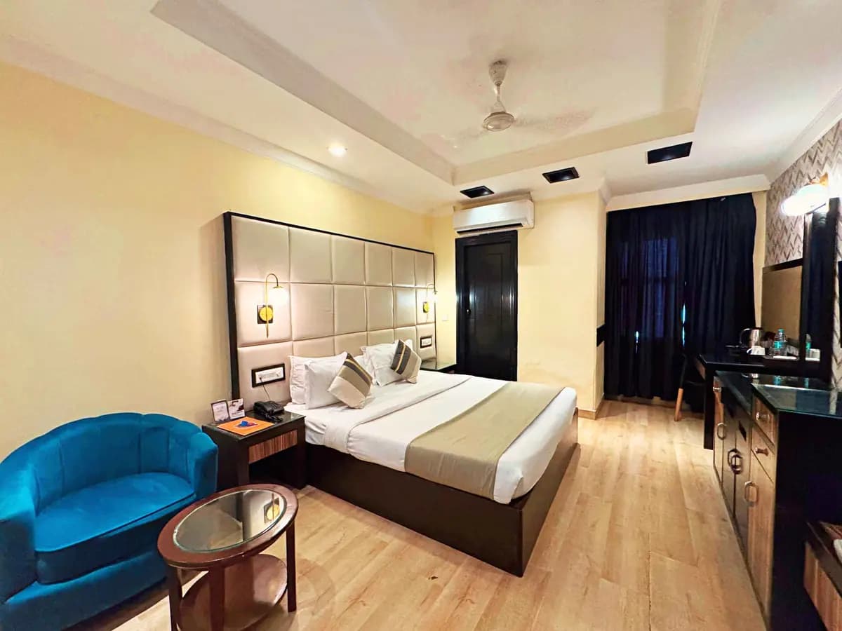 Hotel with Banquet Hall in South Delhi