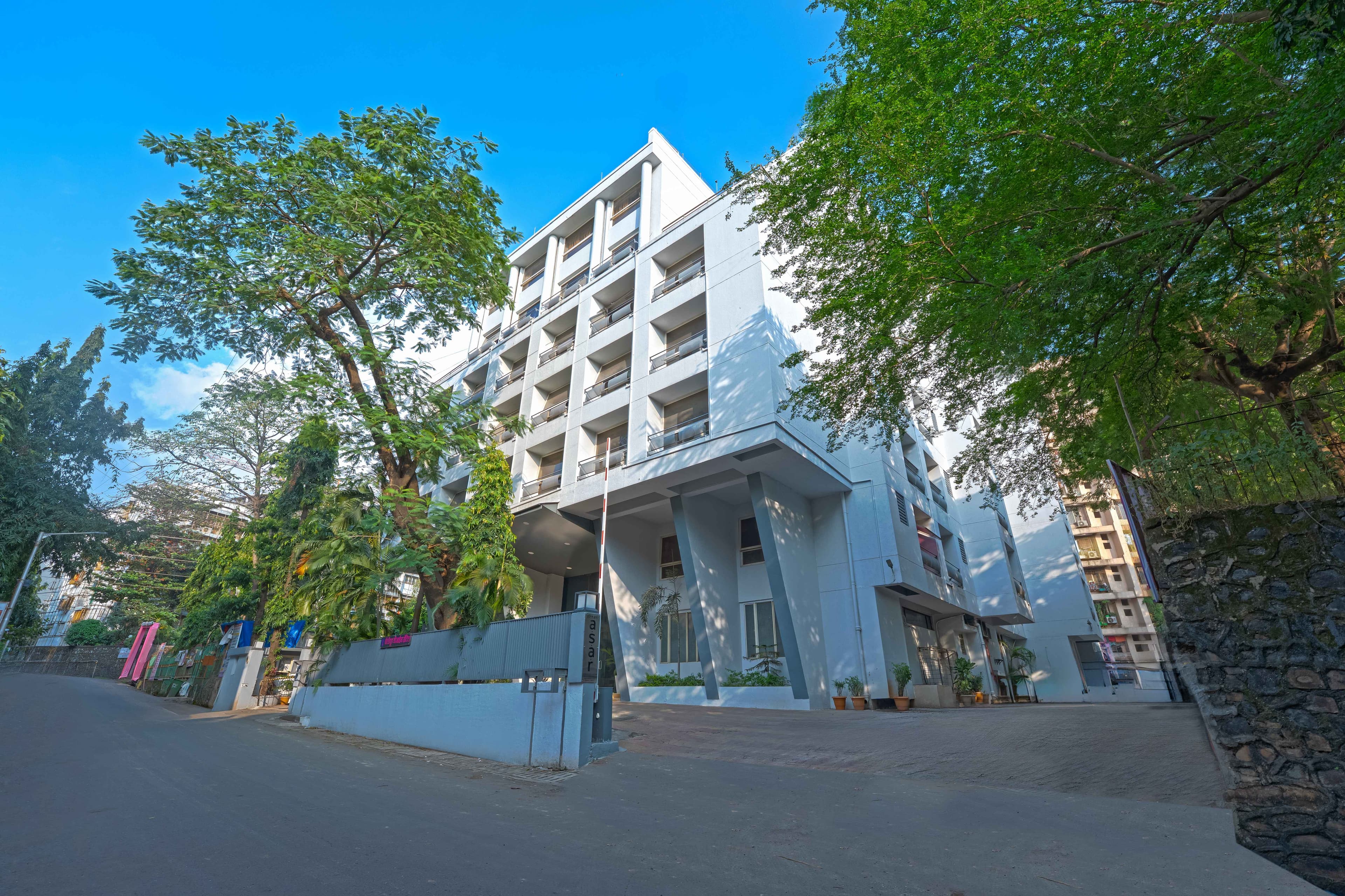asar Landmark Suites by Orion Hotels