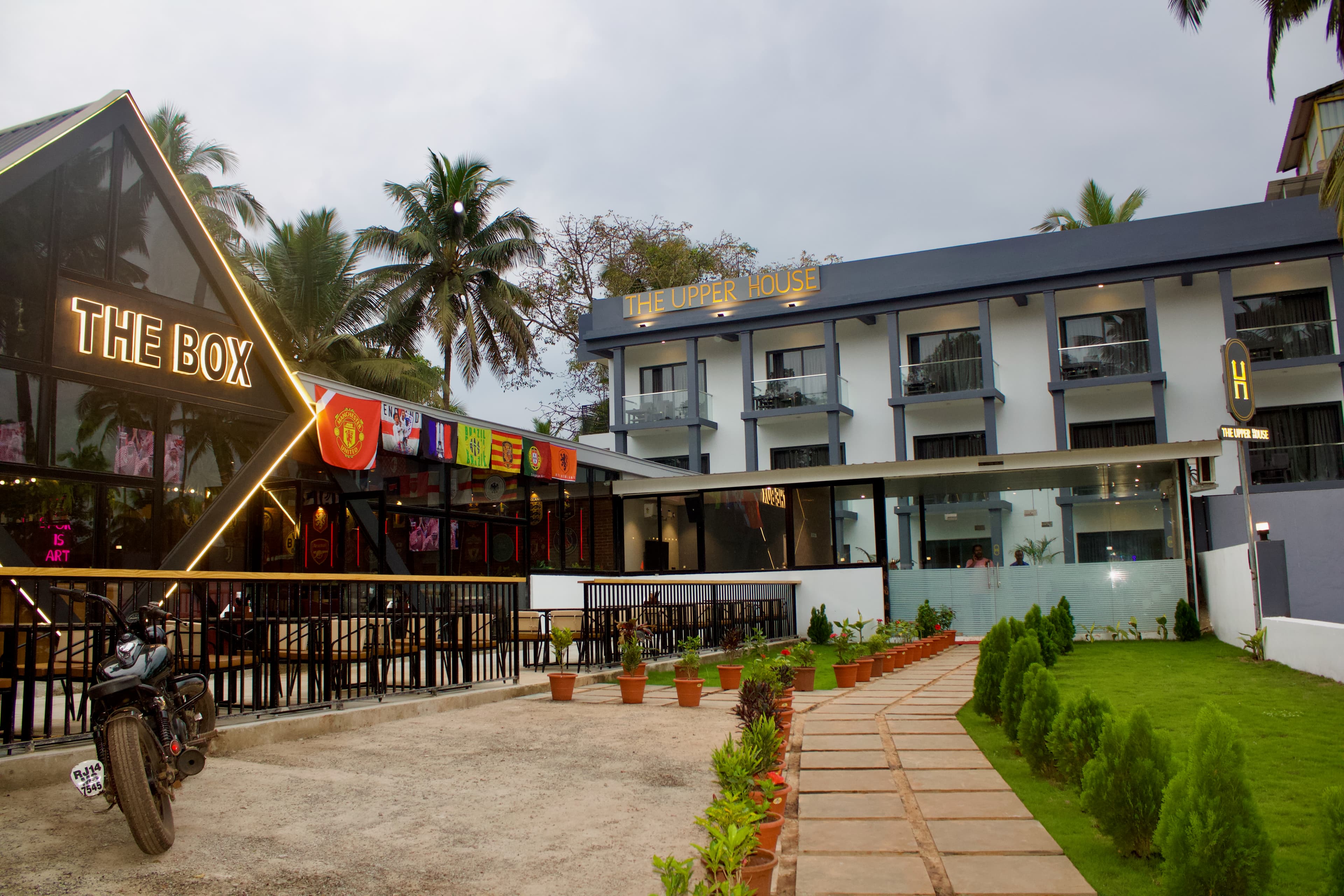 asar Upper House – Morjim Beach by Orion Hotels - Image 22
