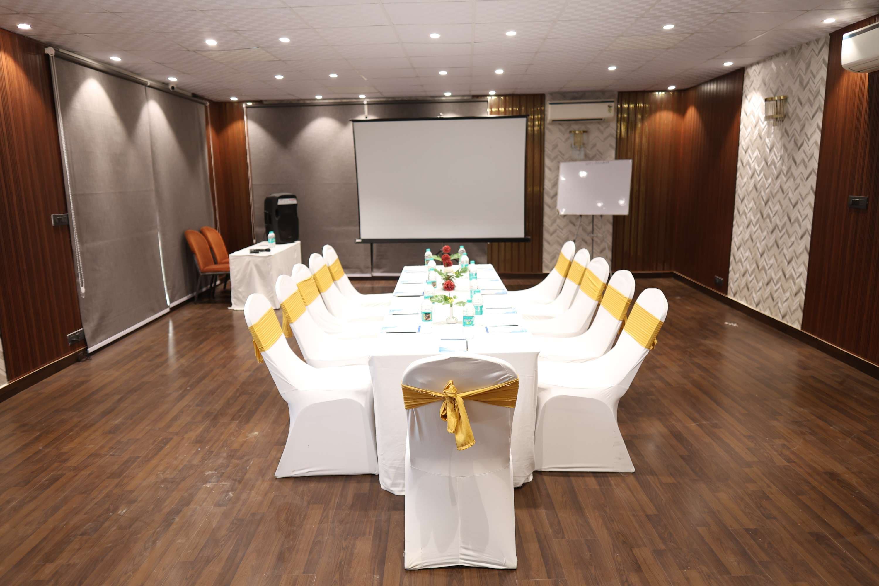 Orion Express Banquet hall - Image 13